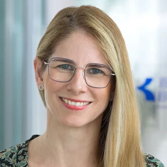 Mag.(FH) Dominika Czencz-Jambor